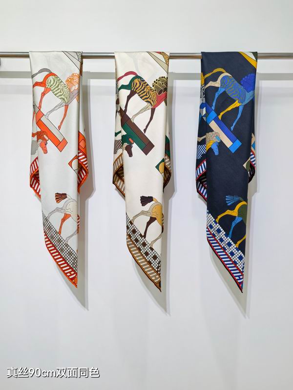 Hermes silk Scarf 90X90cm E090138